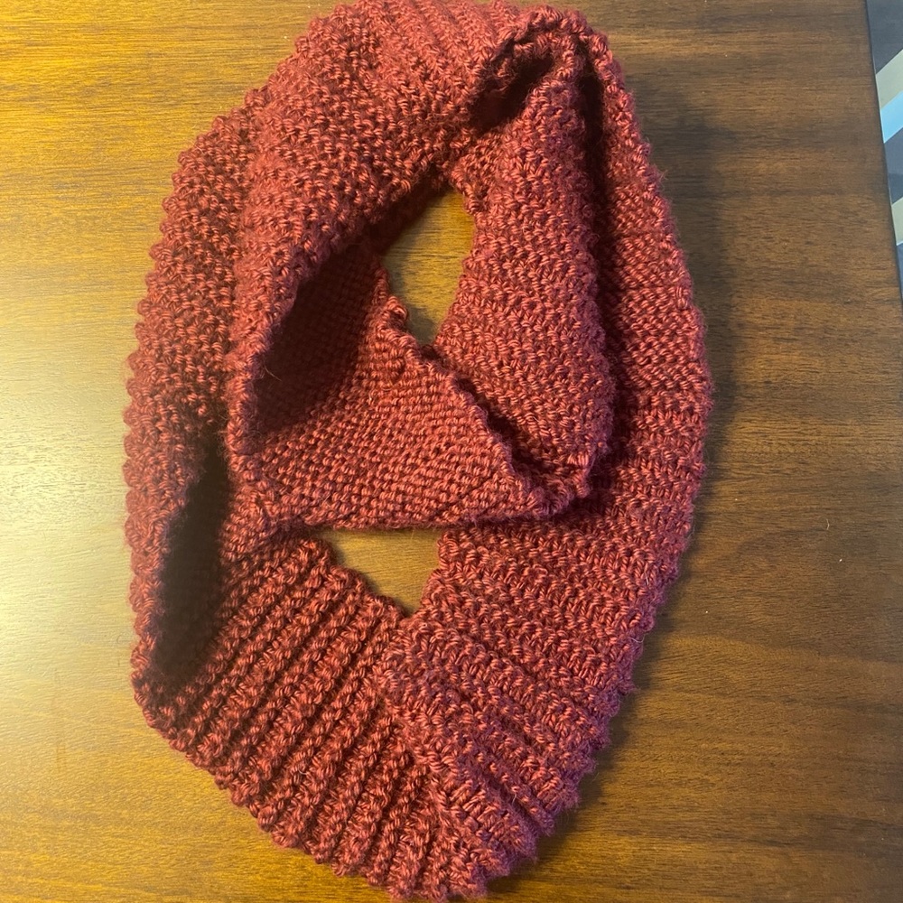 Maroon Infinity Scarf
